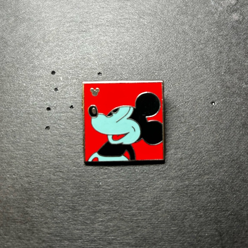 Mickey Mouse Red & Blue Neon Profile Pin set - 2010